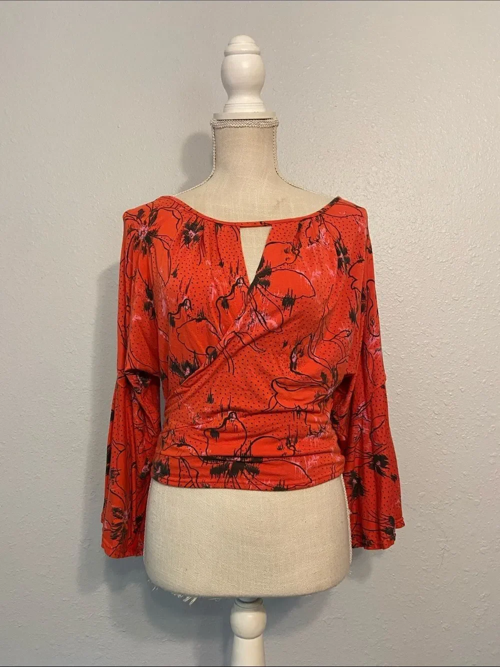 Free People Orange & Black Floral Print Last Time Bell Sleeve Crop Blouse Sz S
